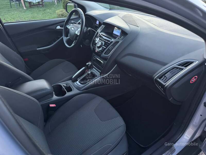 Ford Focus 1.6 TITANIUM CH NOV