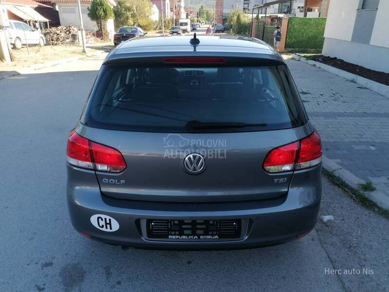 Volkswagen Golf 6 1.2i TREND LINE CH