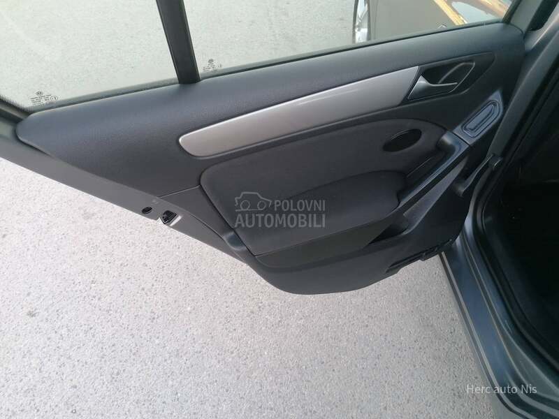 Volkswagen Golf 6 1.2i TREND LINE CH