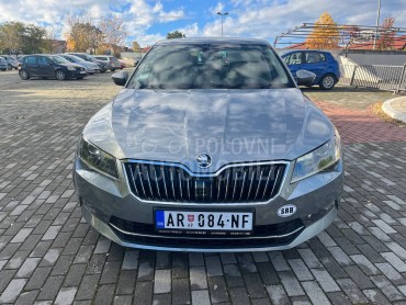 Škoda Superb 2.0tdi dsg style,reg