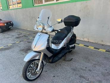 Piaggio Beverly 500