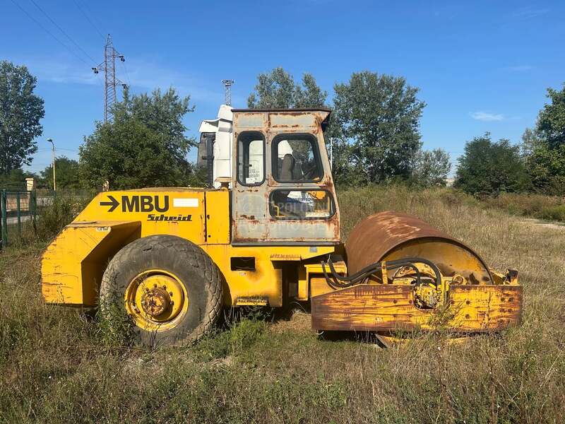 Liebherr 551