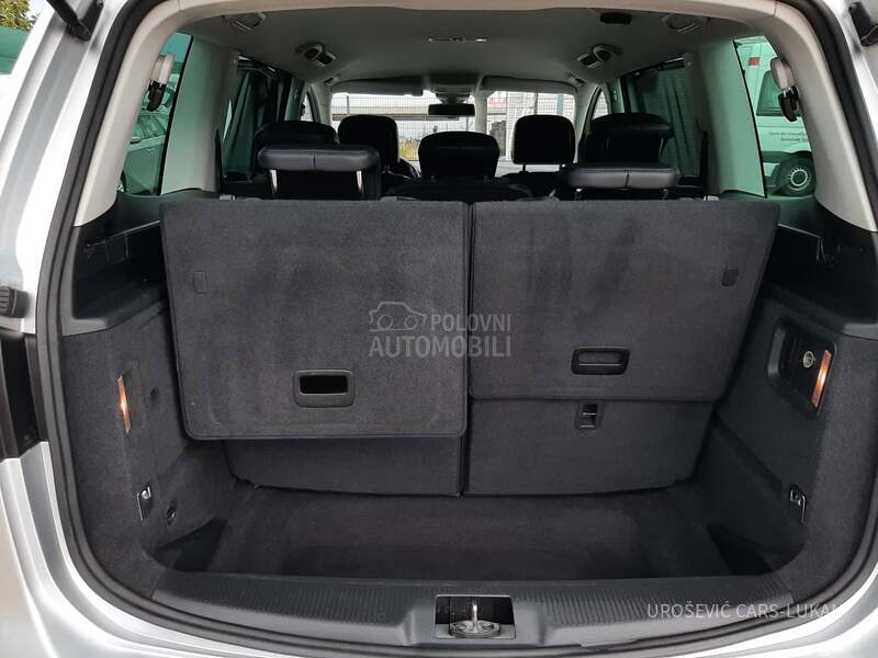 Volkswagen Sharan 7 MESTA 4x4 TDI CH