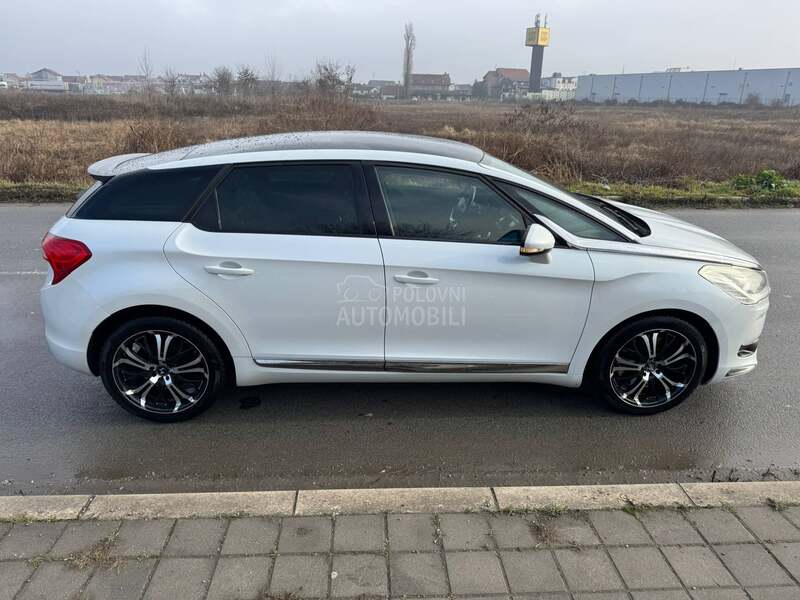 Citroen DS5 