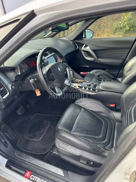 Citroen DS5 