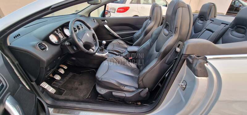 Peugeot 308 CC 2.0 HDI