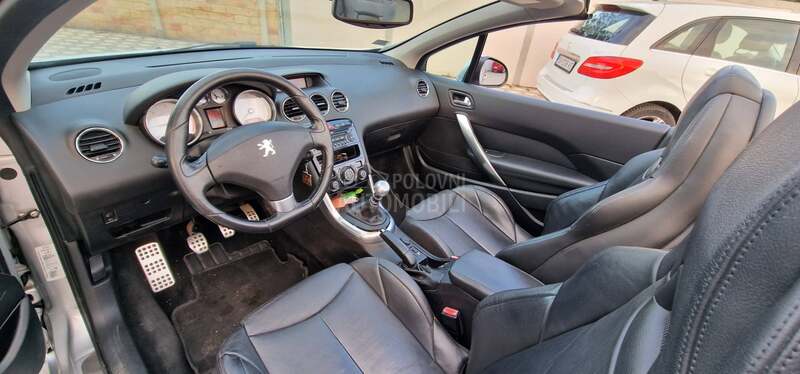 Peugeot 308 CC 2.0 HDI