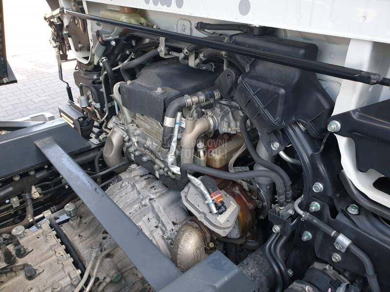 Mitsubishi FUSO CANTER 9C18