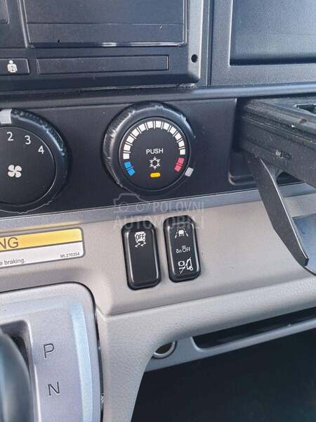 Mitsubishi FUSO CANTER 9C18