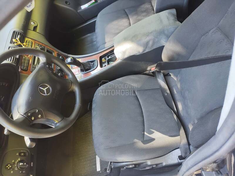 Mercedes Benz C 200 228540