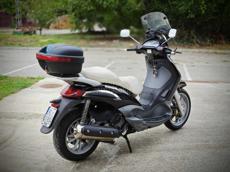 Piaggio beverly 500