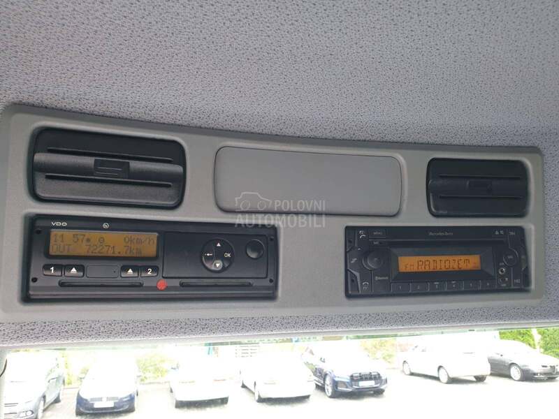 Mercedes Benz ATEGO 818