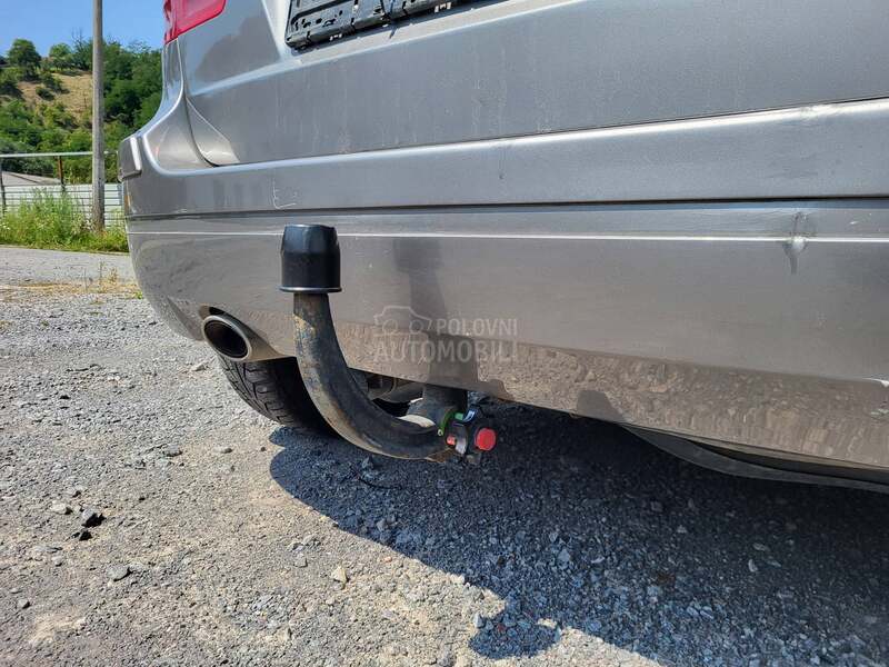 Mercedes Benz B Klasa -  kompletan auto u delovima