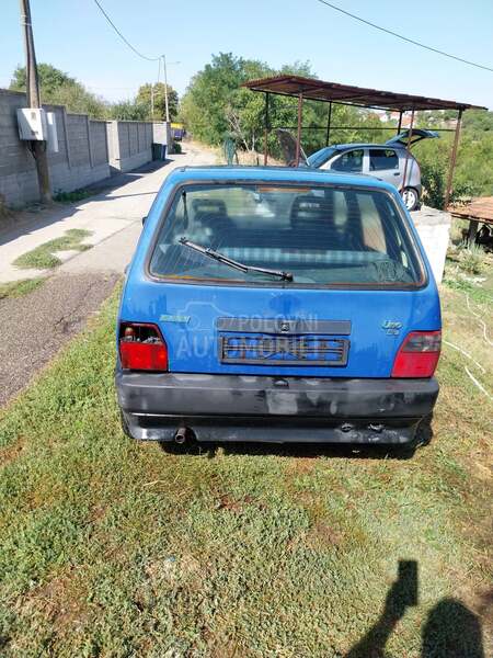 Fiat Uno 