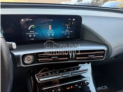 Mercedes Benz EQC 400 4Matic AMG slika 33