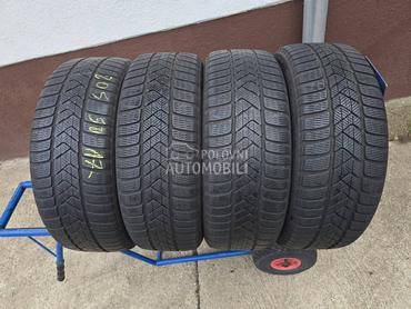 Pirelli 205/50 R17 Zimska