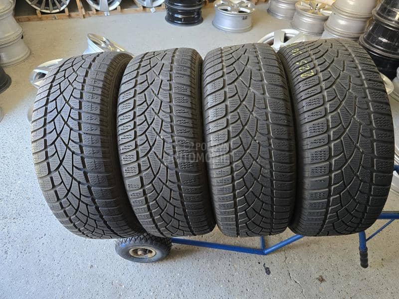 Dunlop 225/50 R17 Zimska