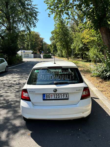 Škoda Fabia 1.0