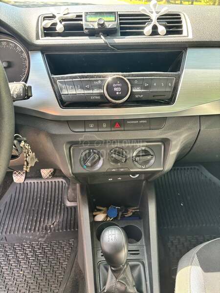 Škoda Fabia 1.0