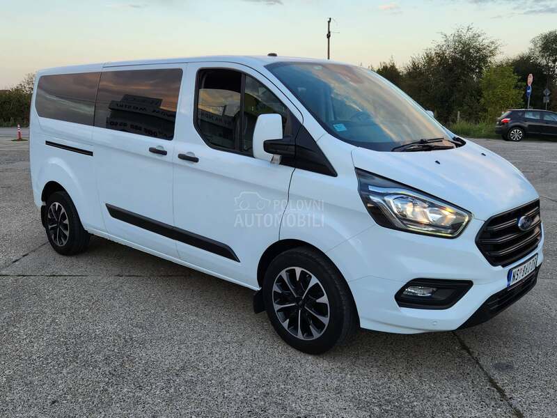 Ford Tourneo Custom NOVO KUPLJEN NOV SRB
