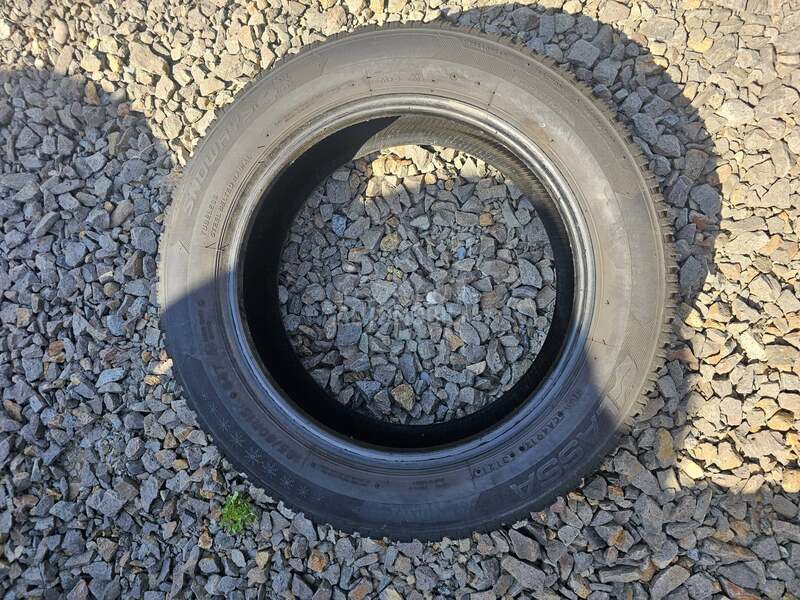 Lassa 185/60 R15 Zimska