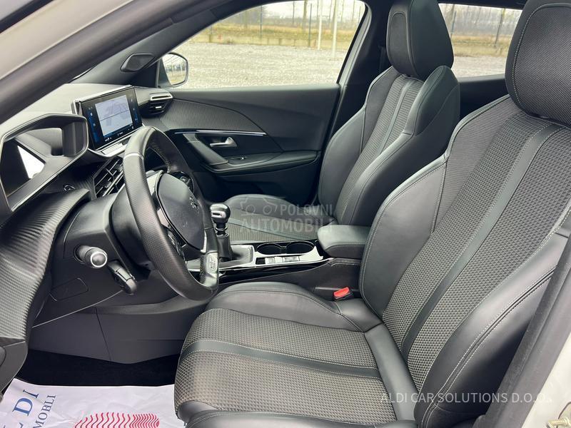 Peugeot 2008 1.2Puretech/ GT