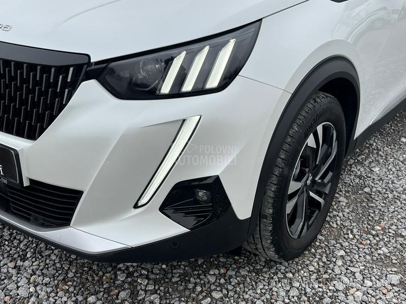 Peugeot 2008 1.2Puretech/ GT