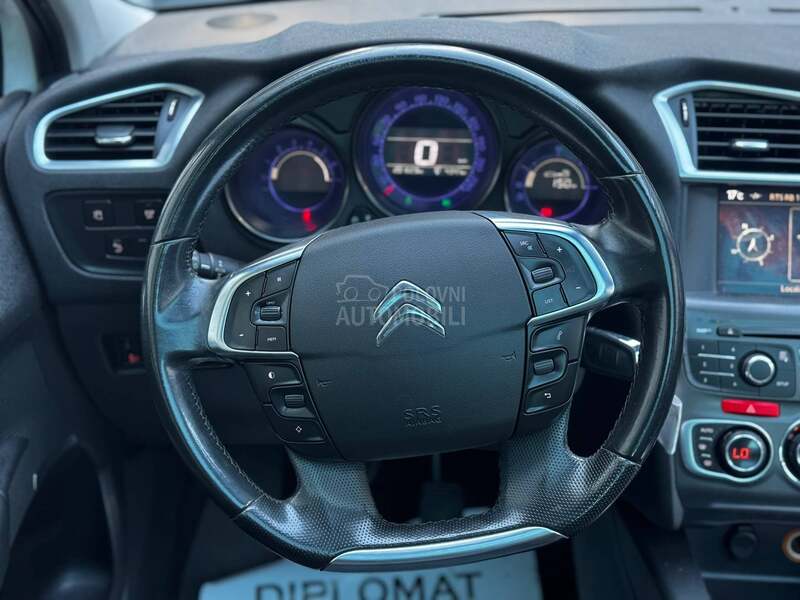 Citroen C4 1.6 HDI NAVY PANO