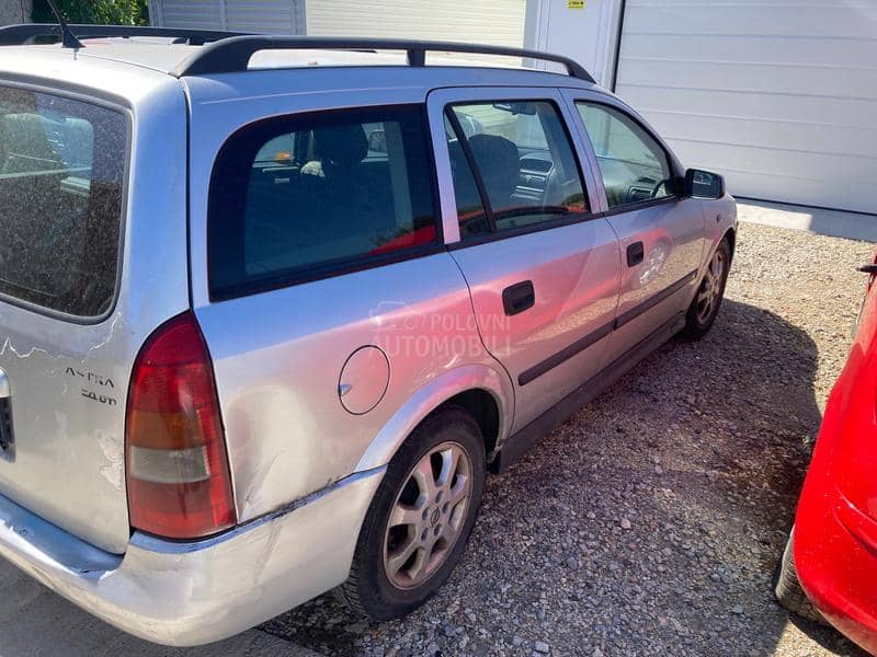 Opel Astra G -  kompletan auto u delovima