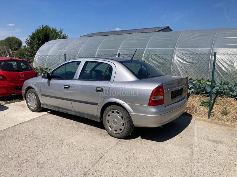 Opel Astra G -  kompletan auto u delovima