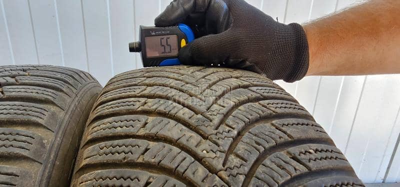 Hankook 185/65 R15 Zimska