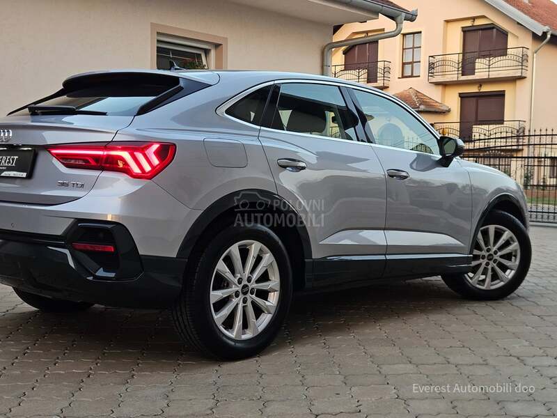 Audi Q3 2.0TDi/BUSINESS/SB