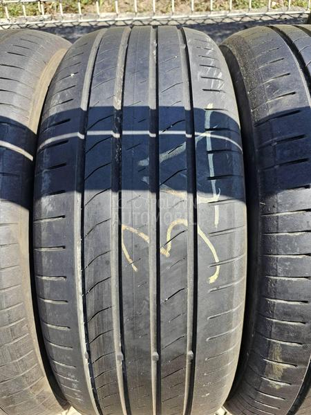 Nexen 215/60 R17 Letnja