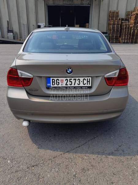 BMW 318 