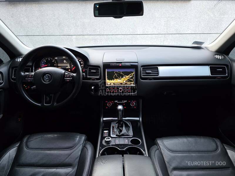Volkswagen Touareg 3.0 TDI