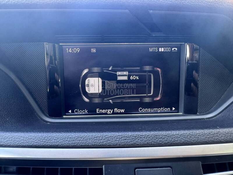 Mercedes Benz E 300 Hybrid
