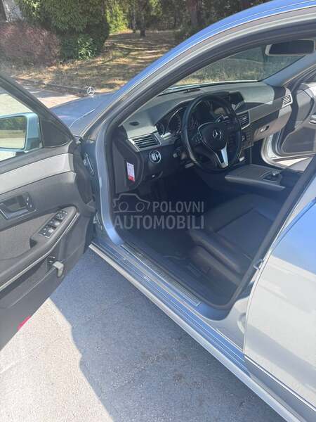 Mercedes Benz E 300 Hybrid