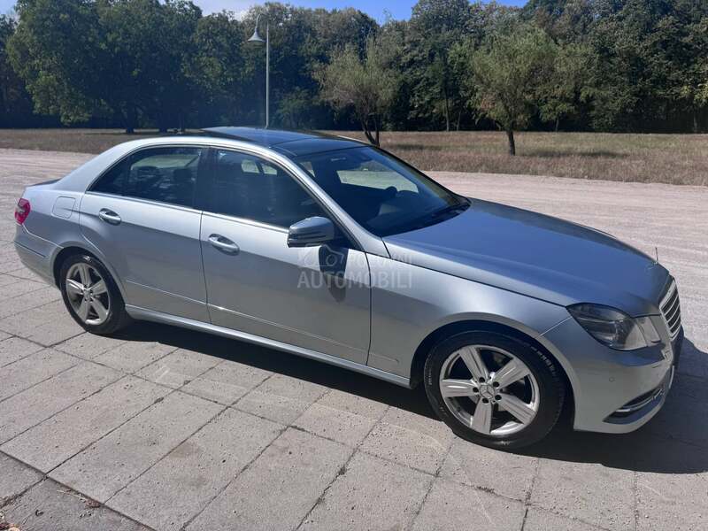 Mercedes Benz E 300 Hybrid