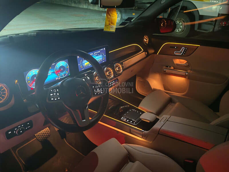 Mercedes Benz GLB 200 