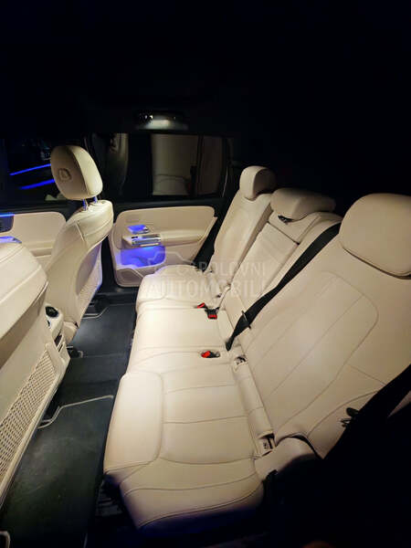 Mercedes Benz GLB 200 