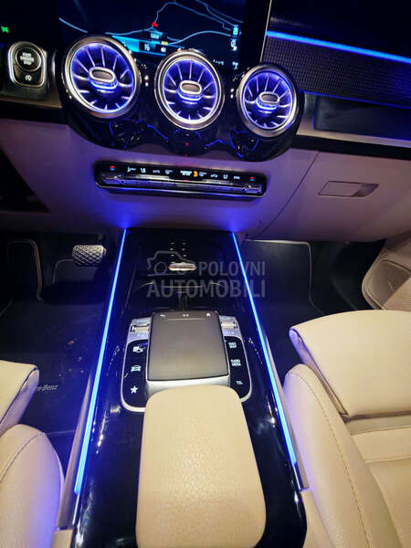 Mercedes Benz GLB 200 