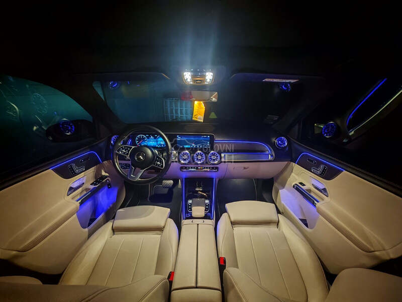 Mercedes Benz GLB 200 