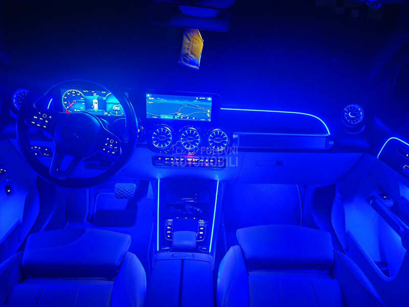 Mercedes Benz GLB 200 