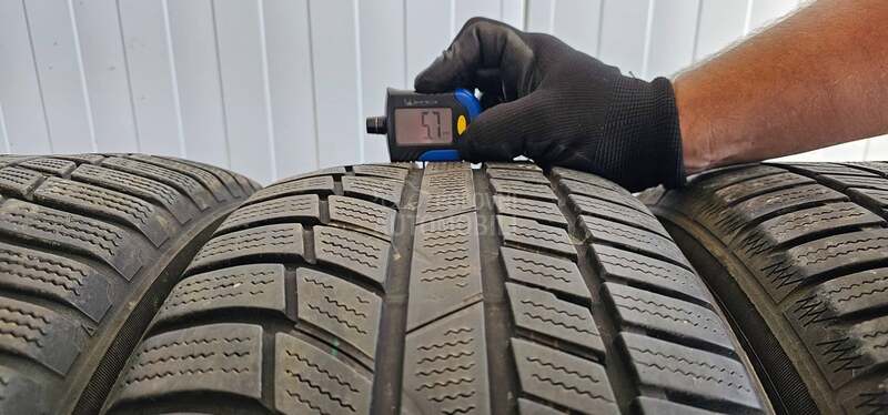 Toyo 235/55 R19 Zimska