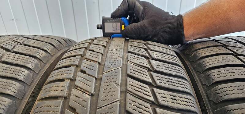 Toyo 235/55 R19 Zimska