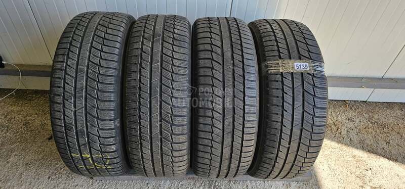 Toyo 235/55 R19 Zimska