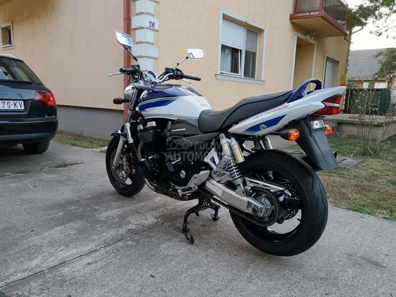 Suzuki GSX 1400