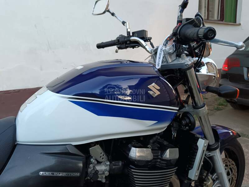 Suzuki GSX 1400