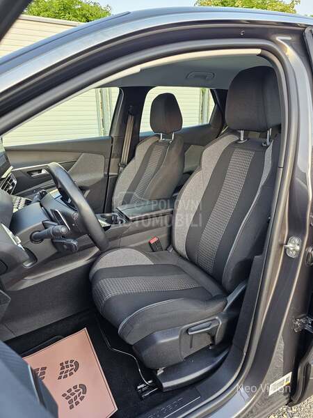 Peugeot 3008 1.5 BlueHDI