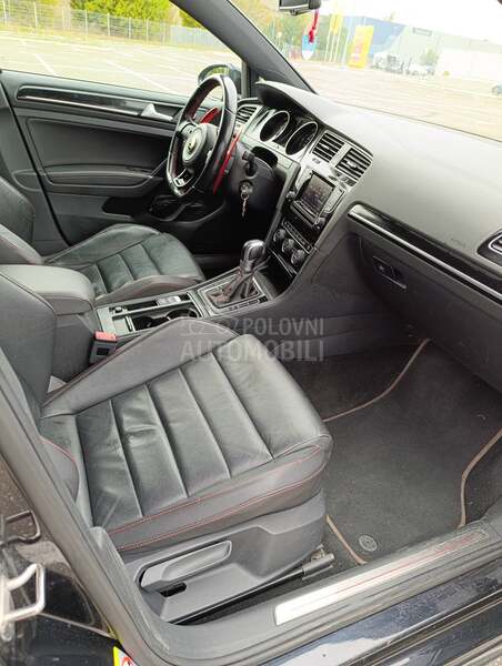 Volkswagen Golf 7 GTI